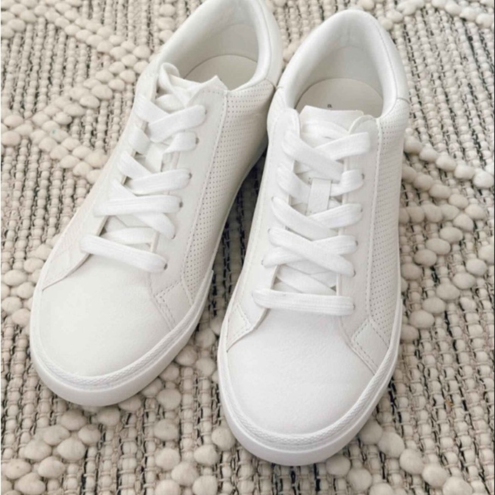 Target - Women’s Maddison Sneakers from A New Day Collection
